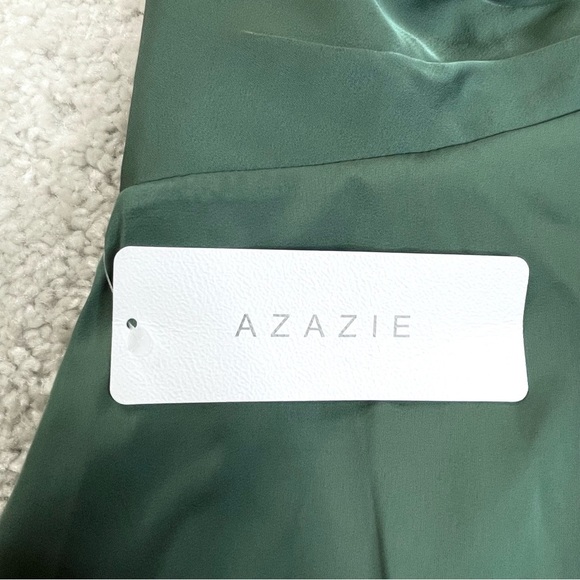 NWT AZAZIE LINIA Eucalyptus Green Mermaid Pleated Stretch Satin Dress Sz A12 - Picture 5 of 14